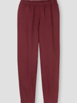 Jeans mit o-förmigen Hosenbeinen