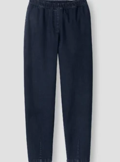 Jeans mit o-förmigen Hosenbeinen