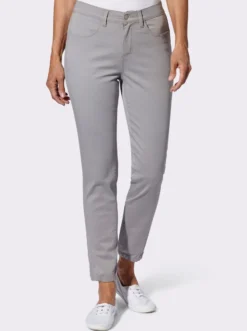 Jeans mit Reißverschluss am Saum