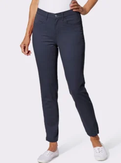 Jeans mit Reißverschluss am Saum