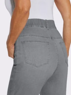 Jeans mit Rundum-Dehnbund