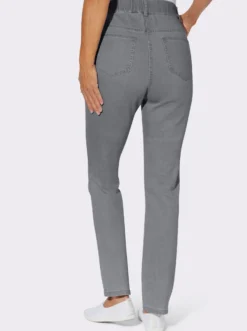 Jeans mit Rundum-Dehnbund