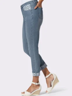 7/8-Jeans mit Schmetterlings-Einsätzen