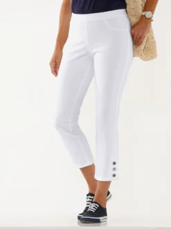 7/8-Jeans mit seitlichen Zierknöpfen