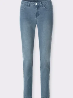 Jeans mit Stickerei auf den Taschen