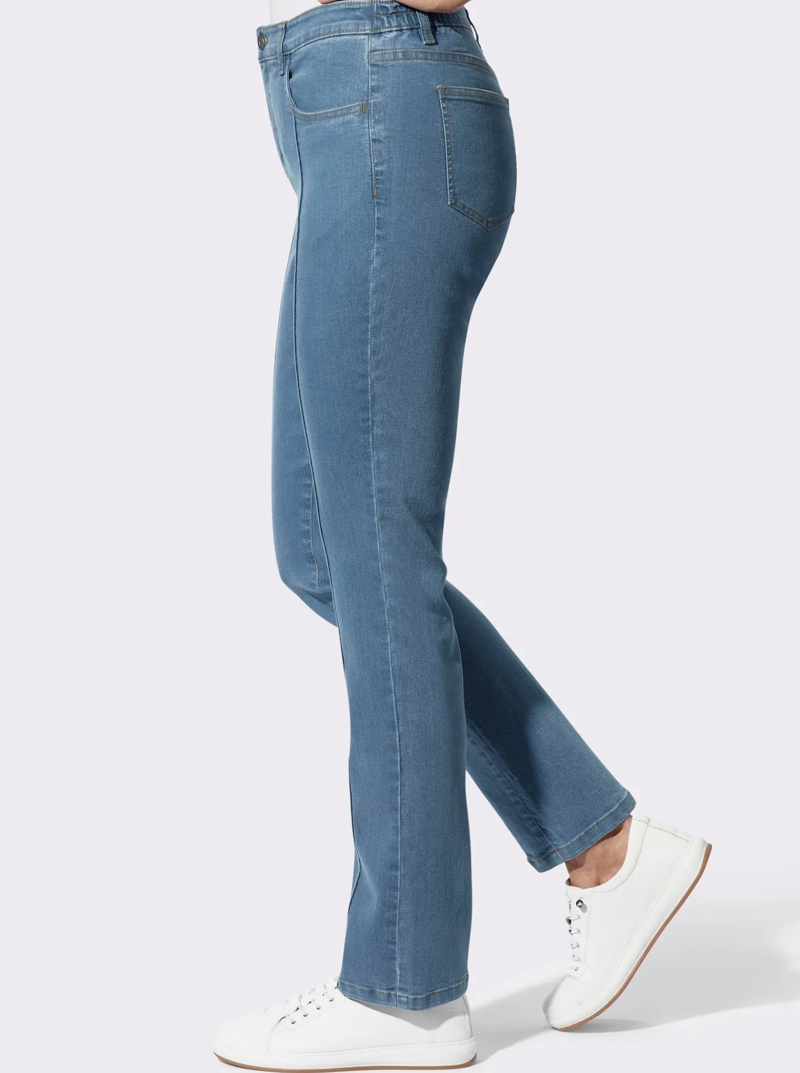 Jeans mit streckender Biese