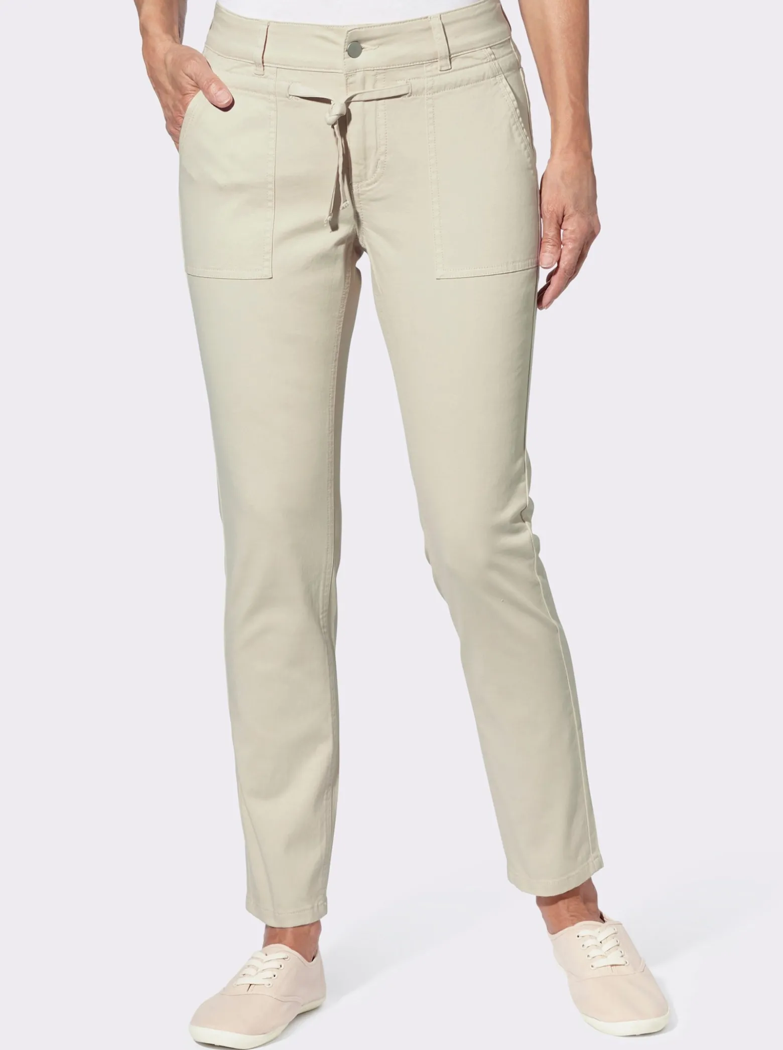 Jeans mit Tunnelzug und Bindeband
