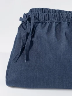 Jeans mit weitem Bein