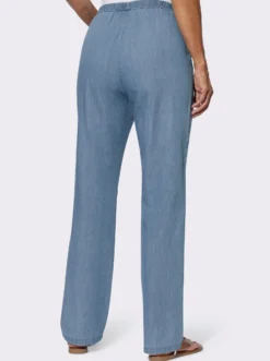 Jeans mit weitem Bein