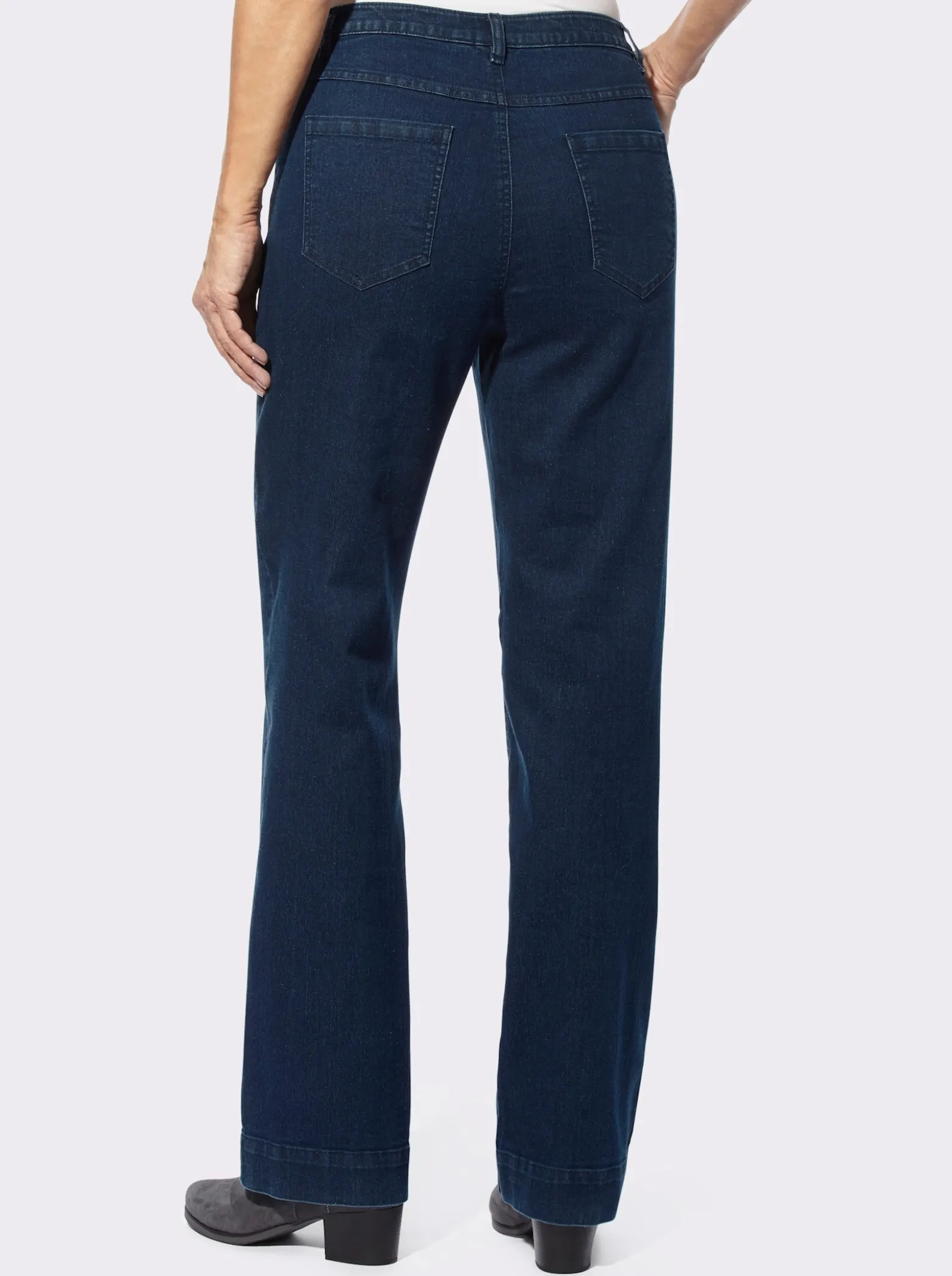 Jeans mit weitem Bein