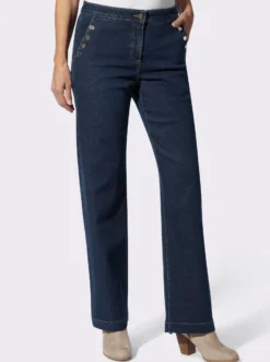 Jeans mit Zierknöpfen
