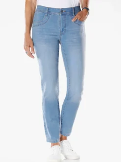 Jeans mit Ziernaht an den Taschen