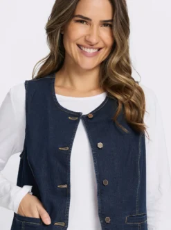 Jeansweste mit Schmuckknöpfen