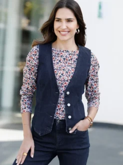 Jeansweste mit spitz zulaufendem Saum vorne
