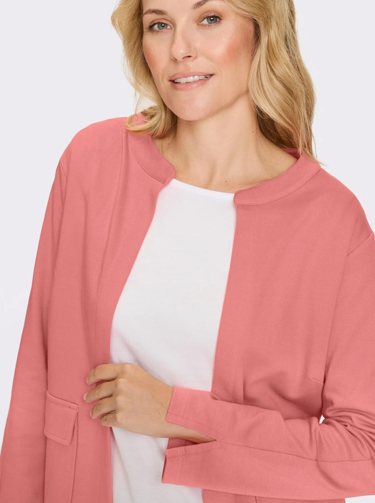 Jerseyblazer mit Brustabnähern