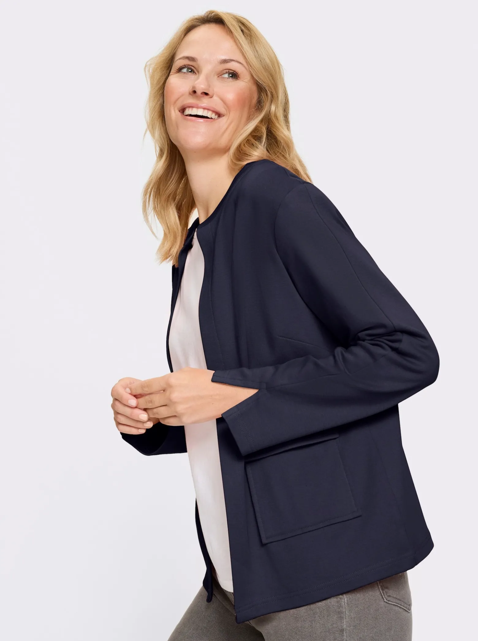 Jerseyblazer mit Brustabnähern