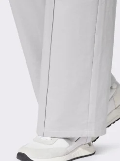 Jerseyhose in weiter Form