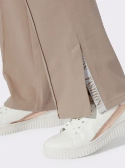 Jerseyhose mit abgesteppten BIesen