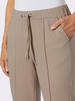 Jerseyhose mit abgesteppten BIesen