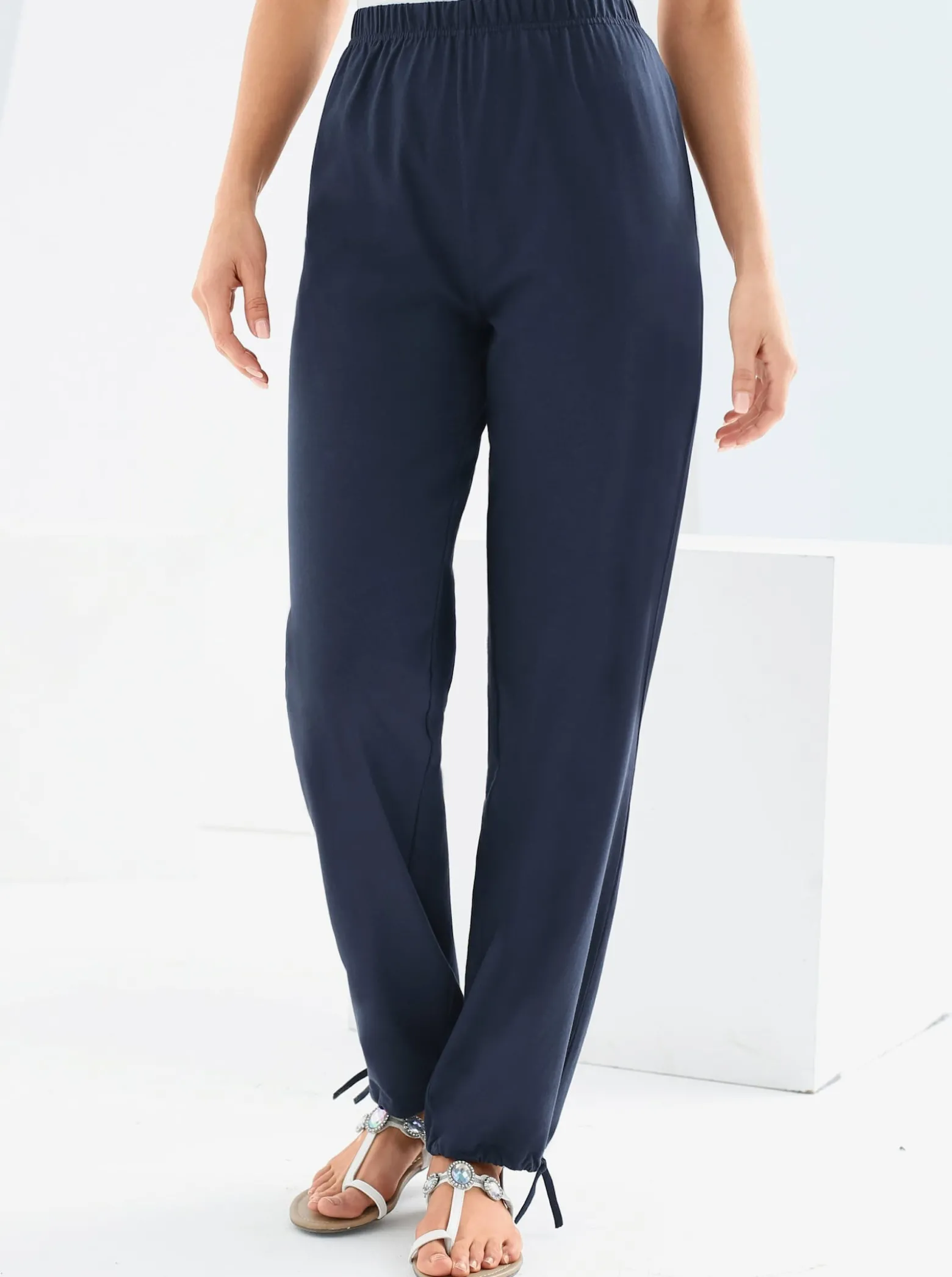 Jerseyhose mit Band am Saum