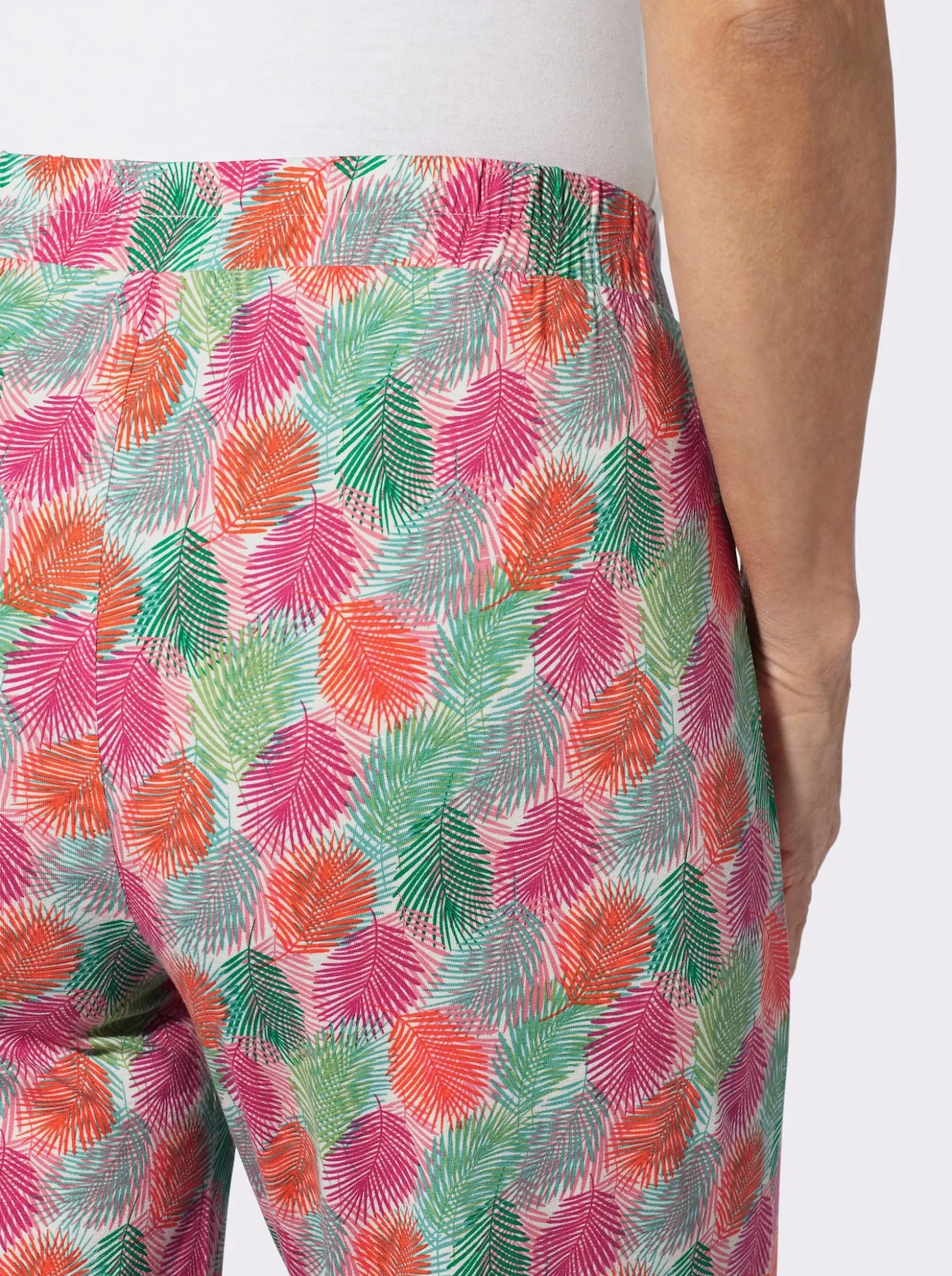 Jerseyhose mit Blätter-Druck