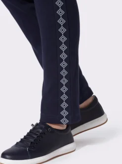 Jerseyhose mit figurfreundlichen Einsätzen