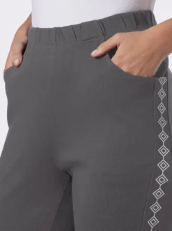 Jerseyhose mit figurfreundlichen Einsätzen