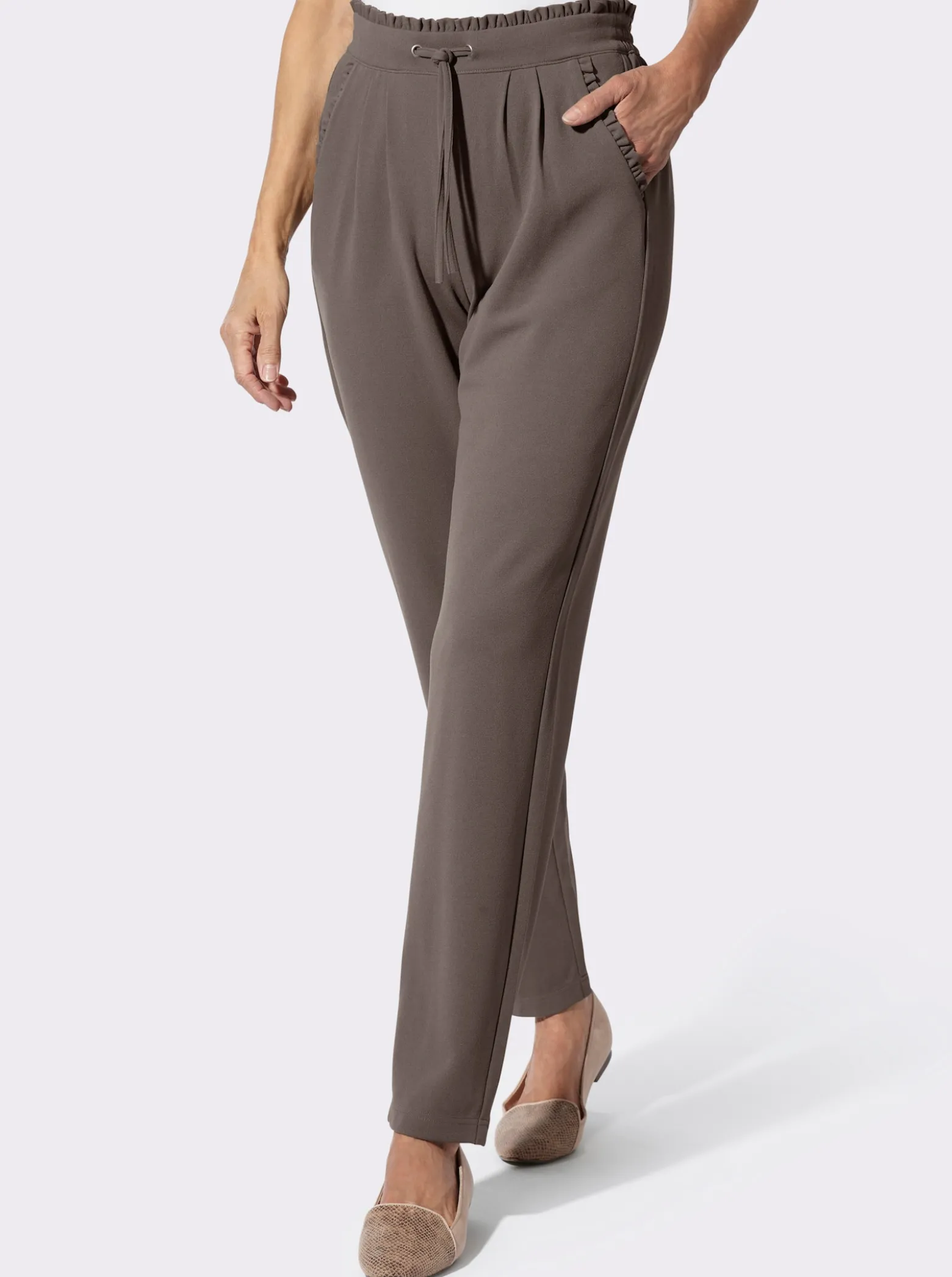 Jerseyhose mit Rüschen am Dehnbund