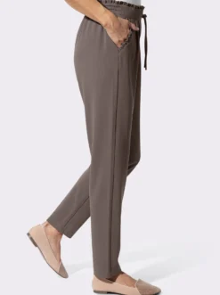 Jerseyhose mit Rüschen am Dehnbund
