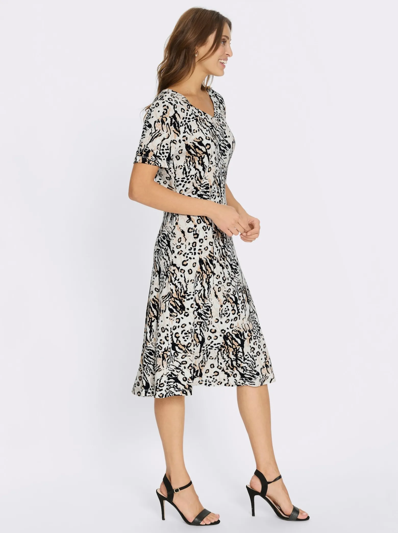 Jerseykleid im Animal-Dessin