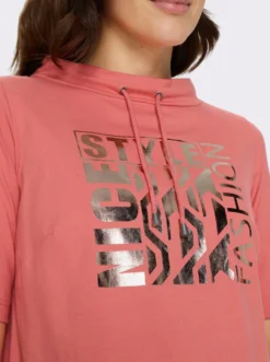 Jerseykleid mit abgerundeten Seitenschlitzen