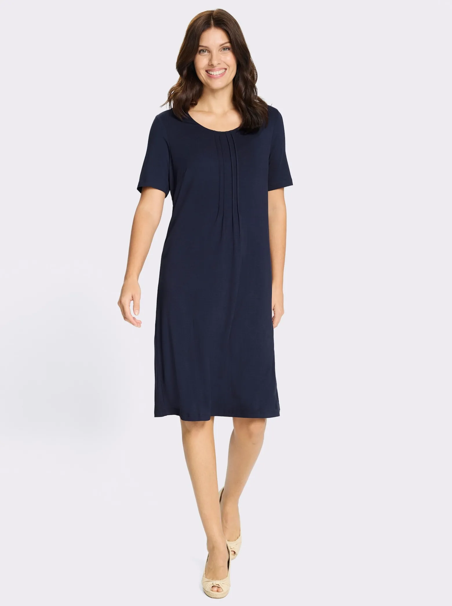 Jerseykleid mit Biesenverzierung