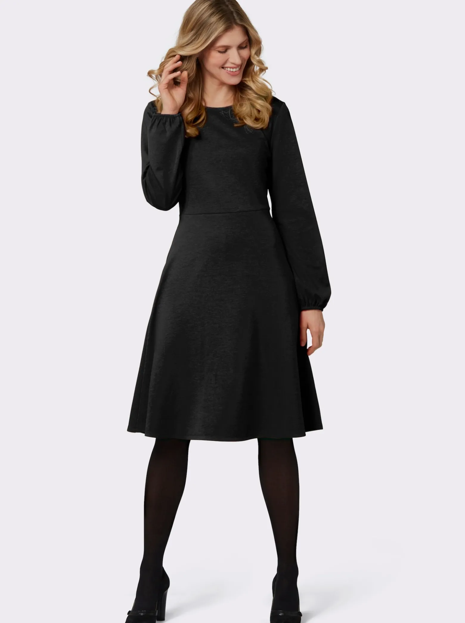 Jerseykleid mit elastischen Bündchen