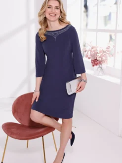 Jerseykleid mit Glitzersteinchen-Verzierung