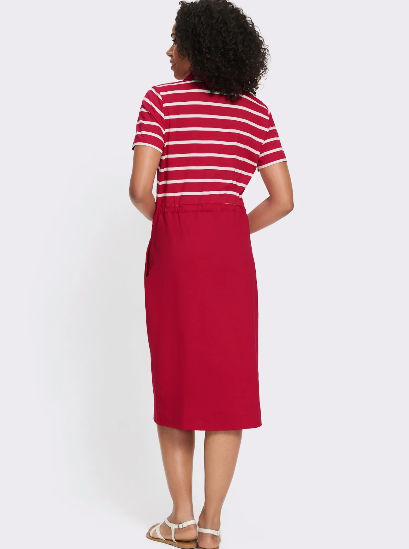 Jerseykleid mit 2 Nahttaschen
