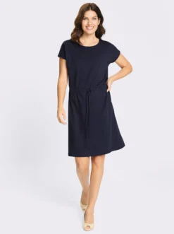 Jerseykleid mit Tunnelzug auf Taillenhöhe