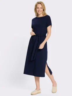 Jerseykleid mit U-Boot-Ausschnitt