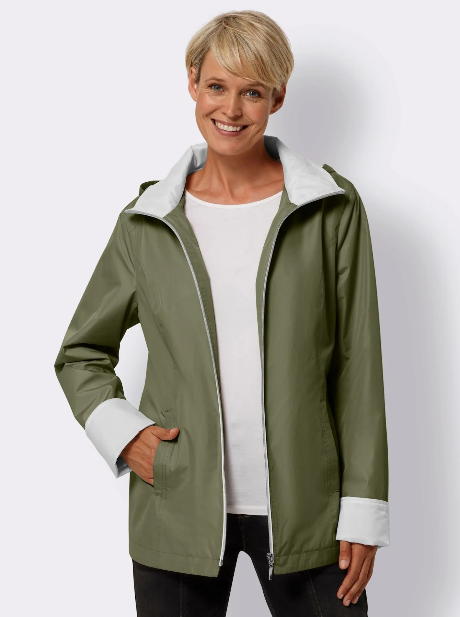 Kapuzenjacke mit Kontrast-Innenfutter