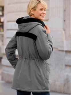 Kapuzenjacke mit Pelz-Imitat-Besatz