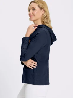 Kapuzenshirt mit Lederimitat-Patch vorne