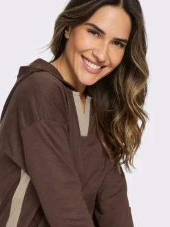 Kapuzensweatshirt mit Kontrast-Streifen