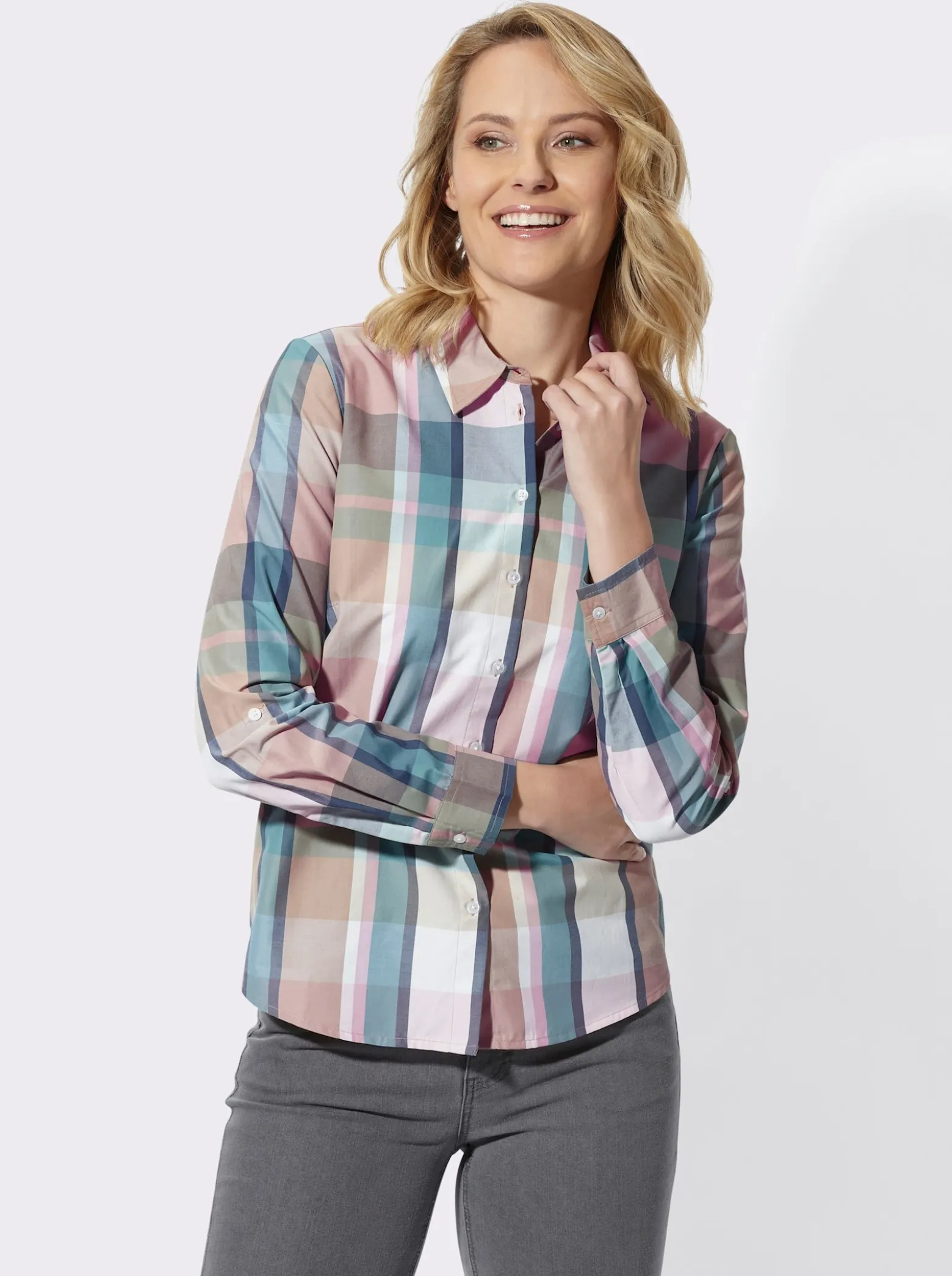 Karobluse mit Krempelärmeln