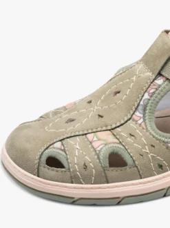 Klettschuh mit floralem Druck