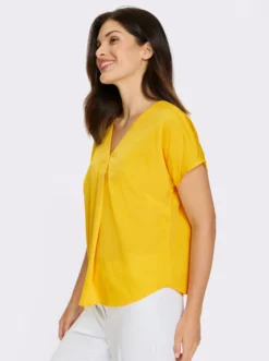 Kurzarm-Bluse mit Falte im Vorderteil