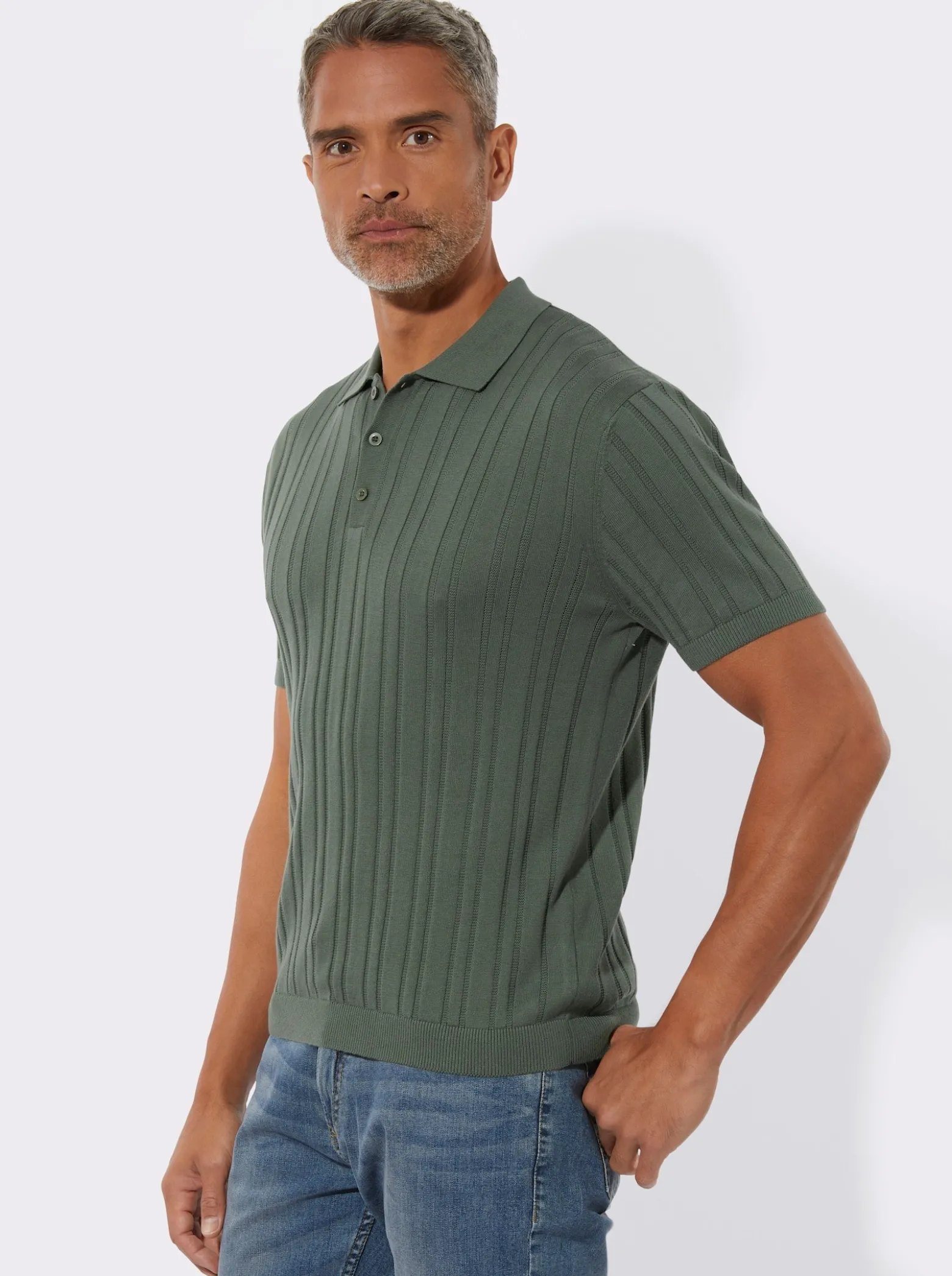 Kurzarmpullover mit 3D-Struktur
