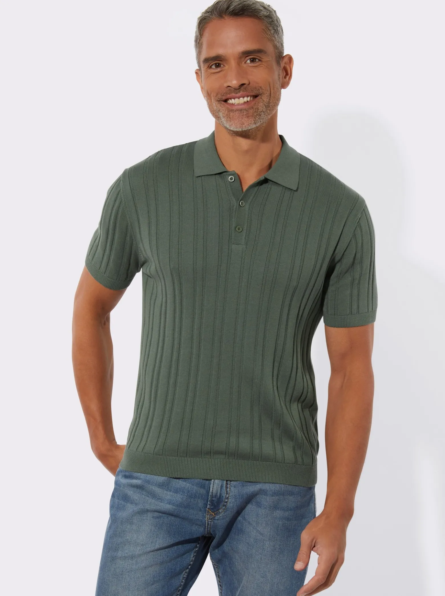 Kurzarmpullover mit 3D-Struktur