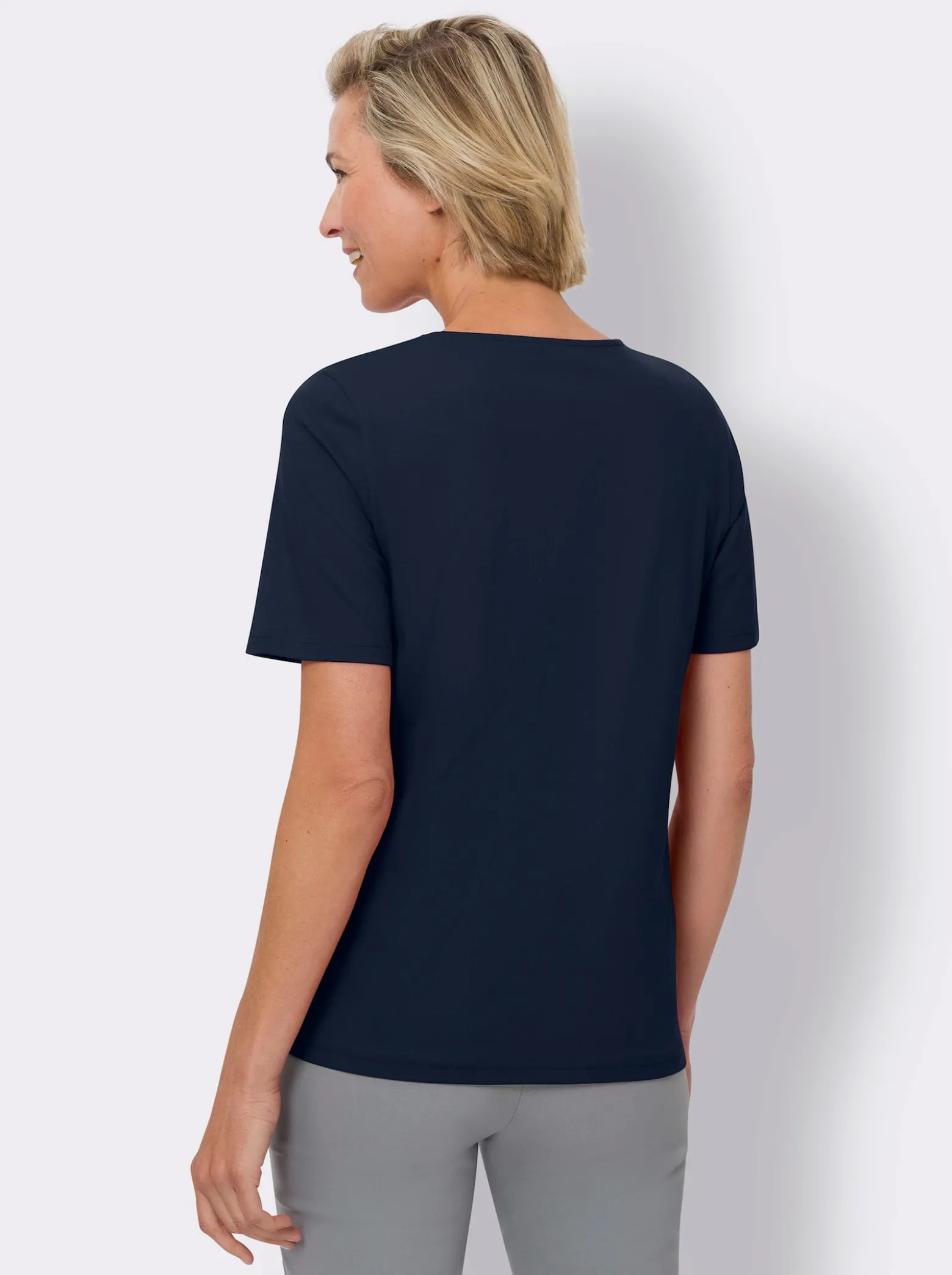 Kurzarmshirt im Blätter-Dessin