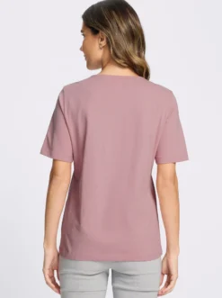Kurzarmshirt im Trachtenstil