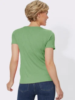 Kurzarmshirt in elastischer Ripp-Qualität