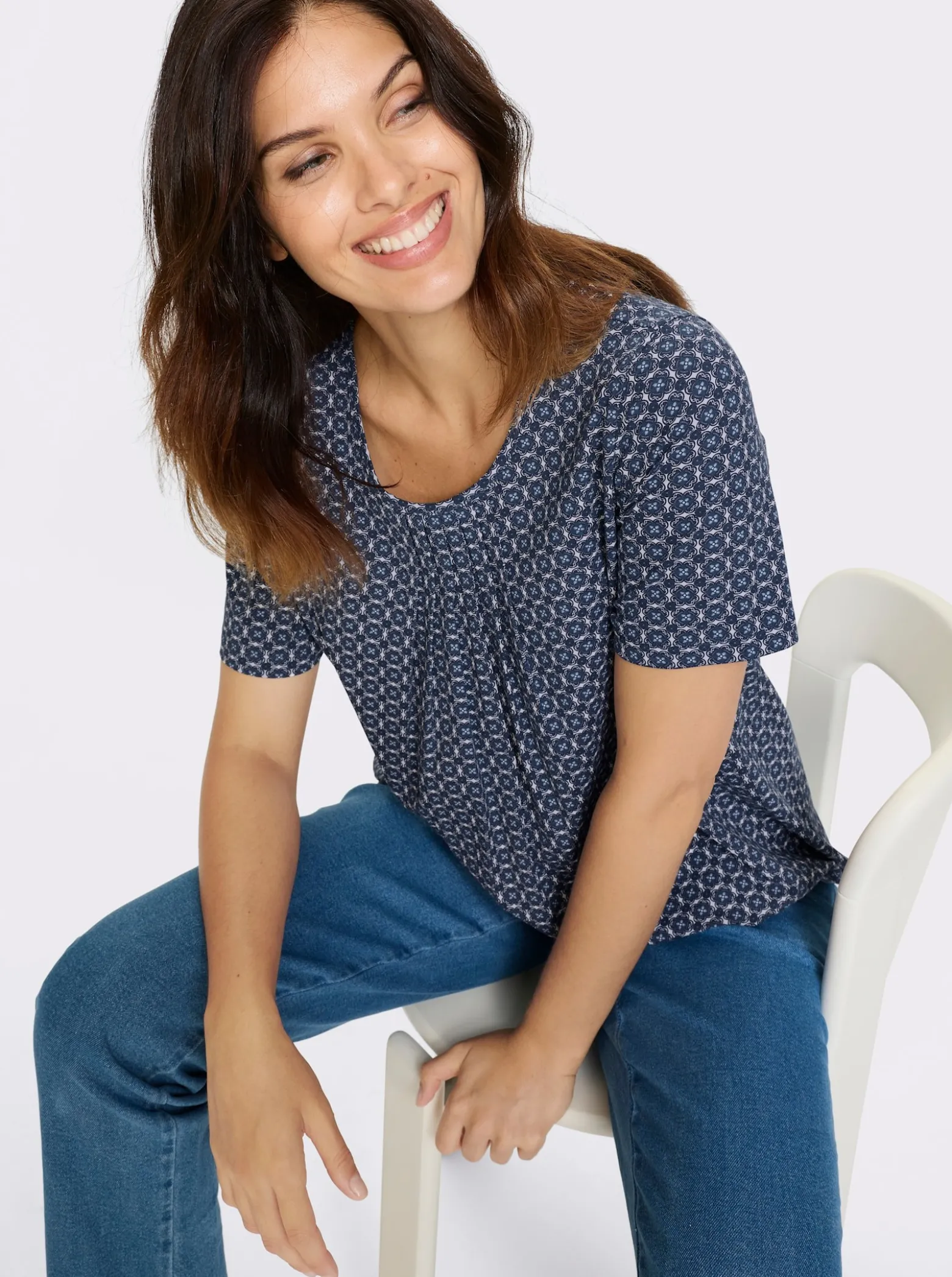 Kurzarmshirt mit Biesenpartie
